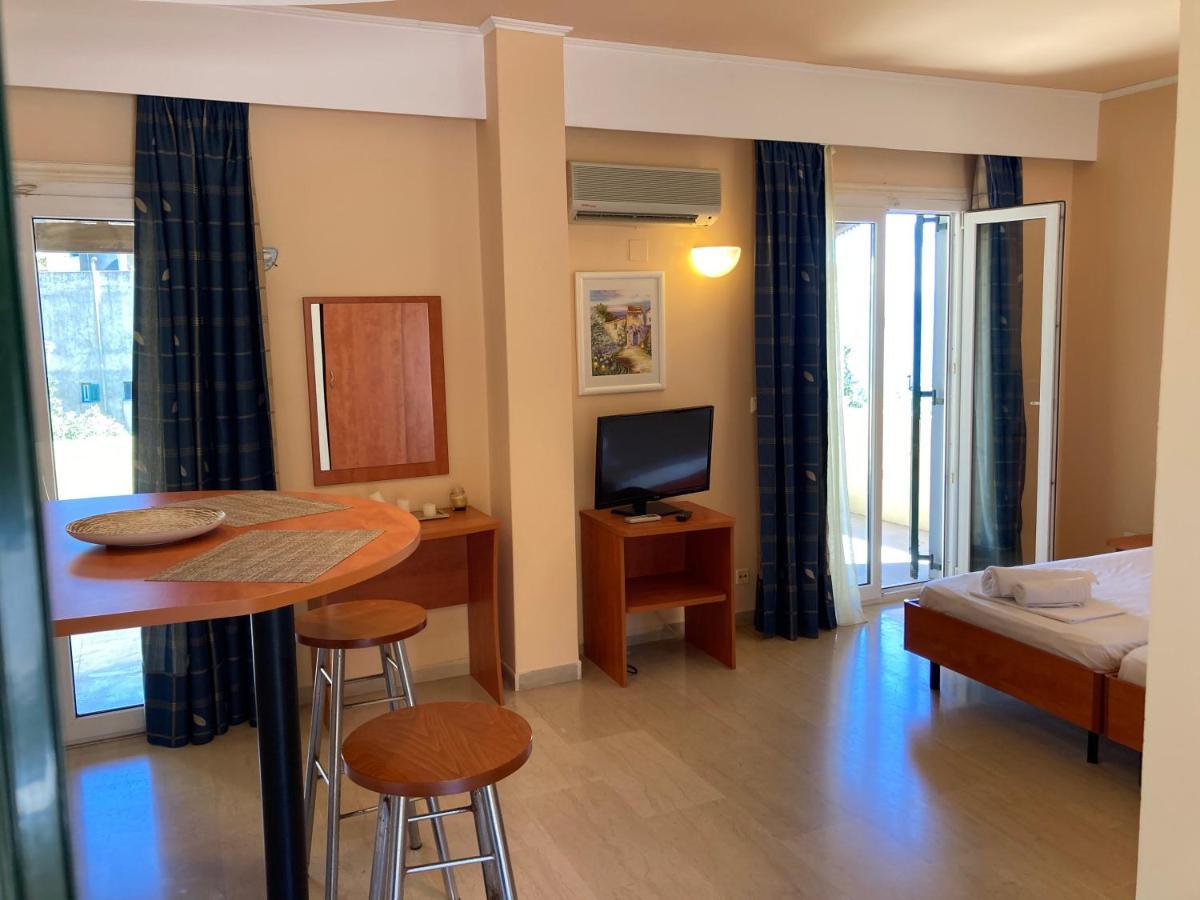 Aliki'S Comfortable Holiday Apartments-Great Location Nisaki  Esterno foto