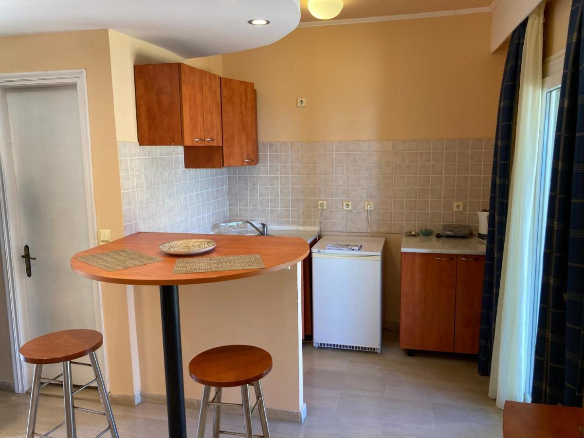 Aliki'S Comfortable Holiday Apartments-Great Location Nisaki  Esterno foto